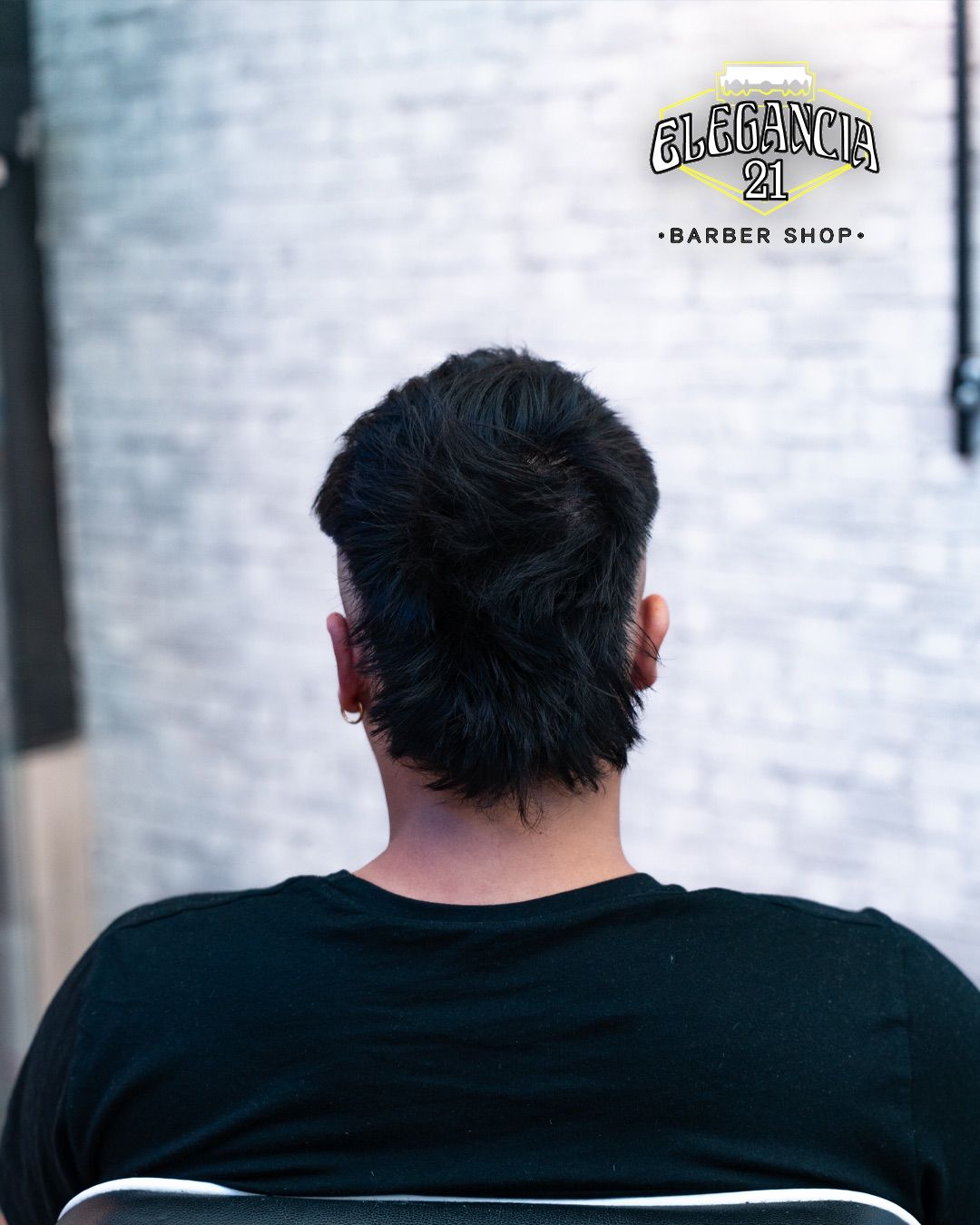 Mullet por detrás